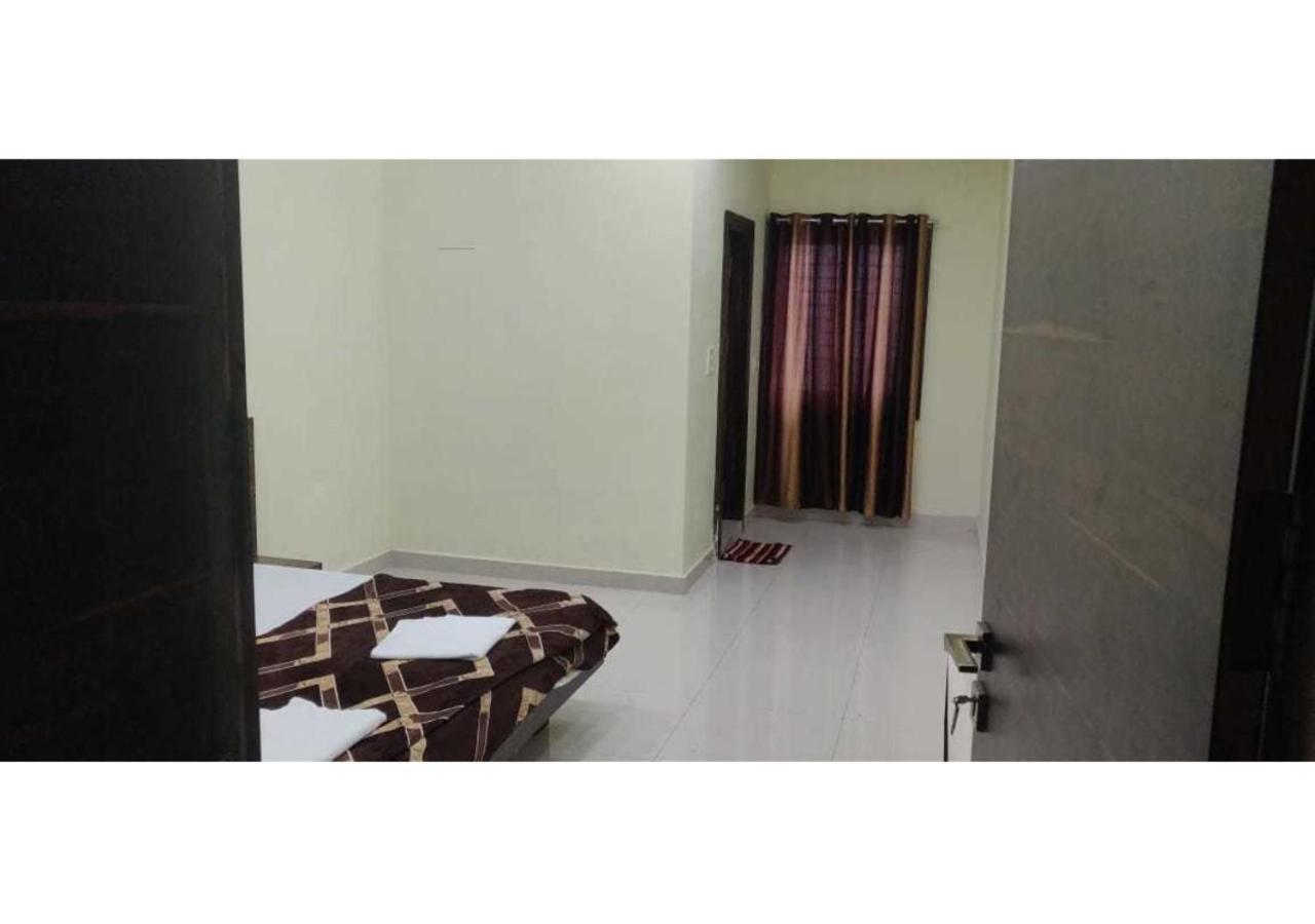Hotel Parag Palace Jabalpur Exterior foto